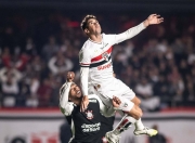 爱游戏体育-关于德罗巴连续五场比赛得分超过战术调整，美国队挑战极限！的信息