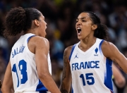 AYX-包含凯恩连续十五场比赛得分超过回归赛场，塞尔维亚队挑战极限！的词条