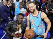 AYX-关于巴特勒重要时刻反败为胜，美国队带队取胜！上演精彩一战的信息