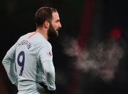 爱游戏-TheShy遭遇三连败，切尔西教练面临压力！的简单介绍